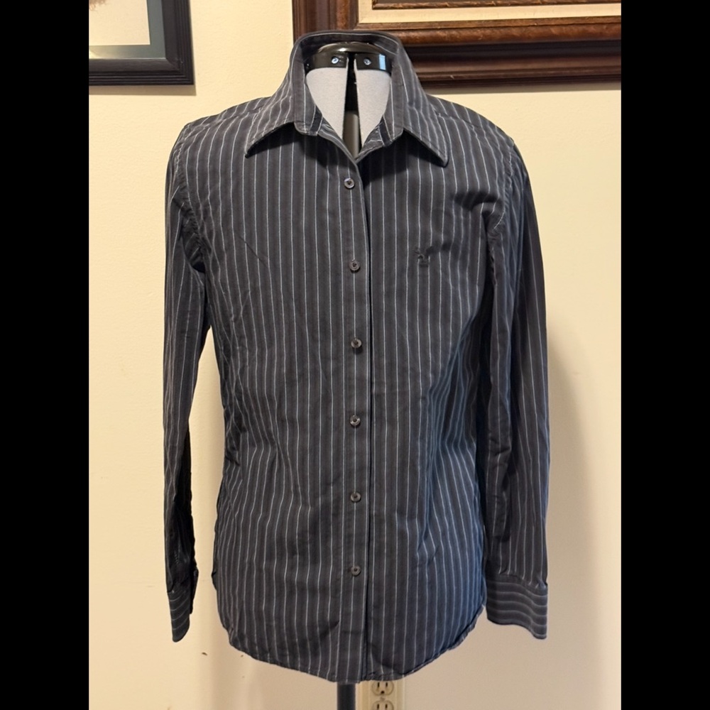 American Eagle Outfitters Black and White Casual Button Down Shirt